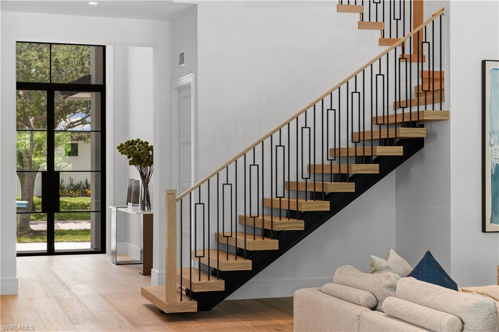 850 10th Street North Naples, FL 34102 - Photo 29 of 50 Grand entrance