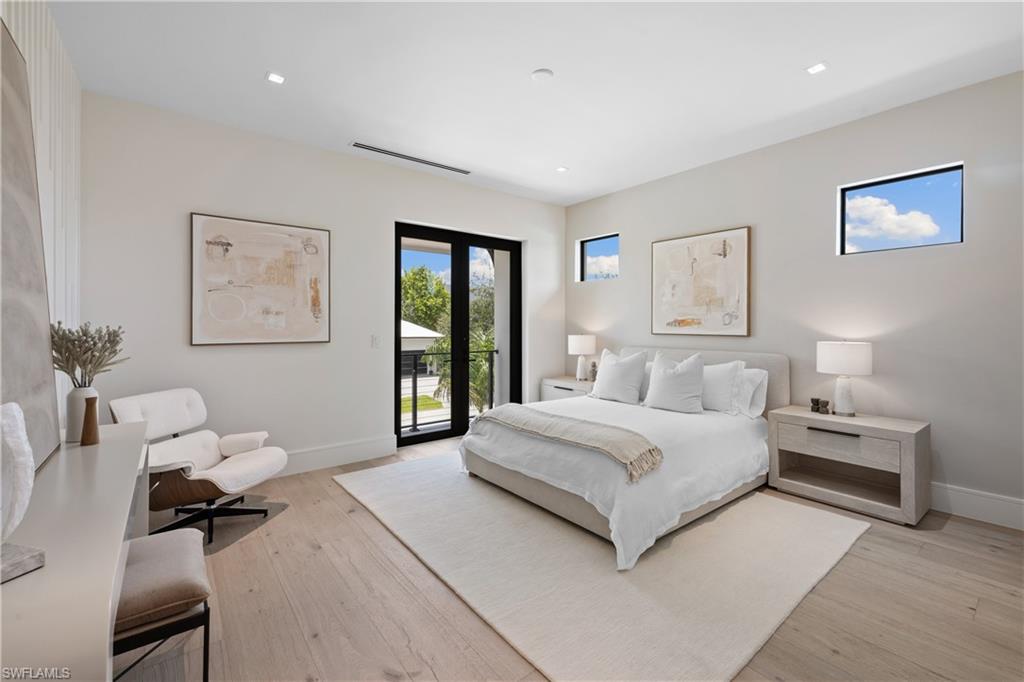 850 10th Street North Naples, FL 34102 - Photo 30 of 50 3rd bedroom