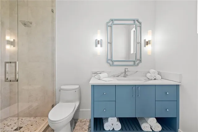 $5,350,000 | 850 10th Street North, Naples, FL 34102