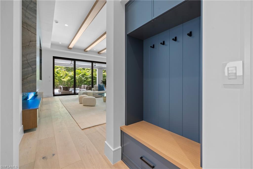 850 10th Street North Naples, FL 34102 - Photo 43 of 50