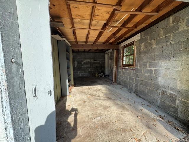 74 South Airmont Road Suffern, NY 10901 - Photo 38 of 42