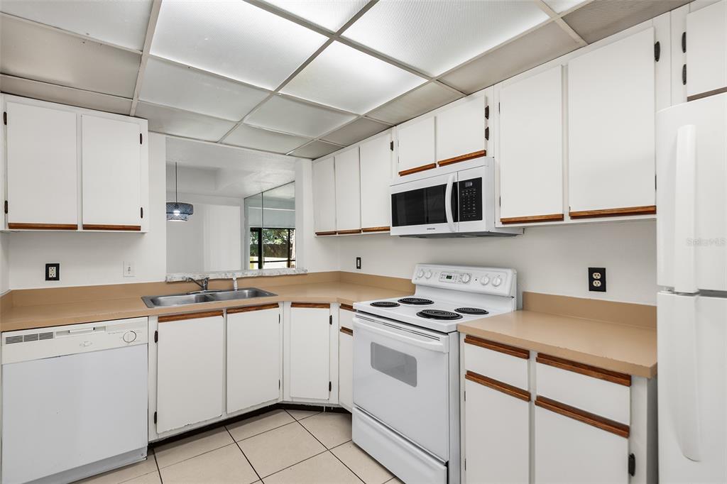 2111 Honour Road, Unit 2111 Orlando, FL 32839 - Photo 7 of 16