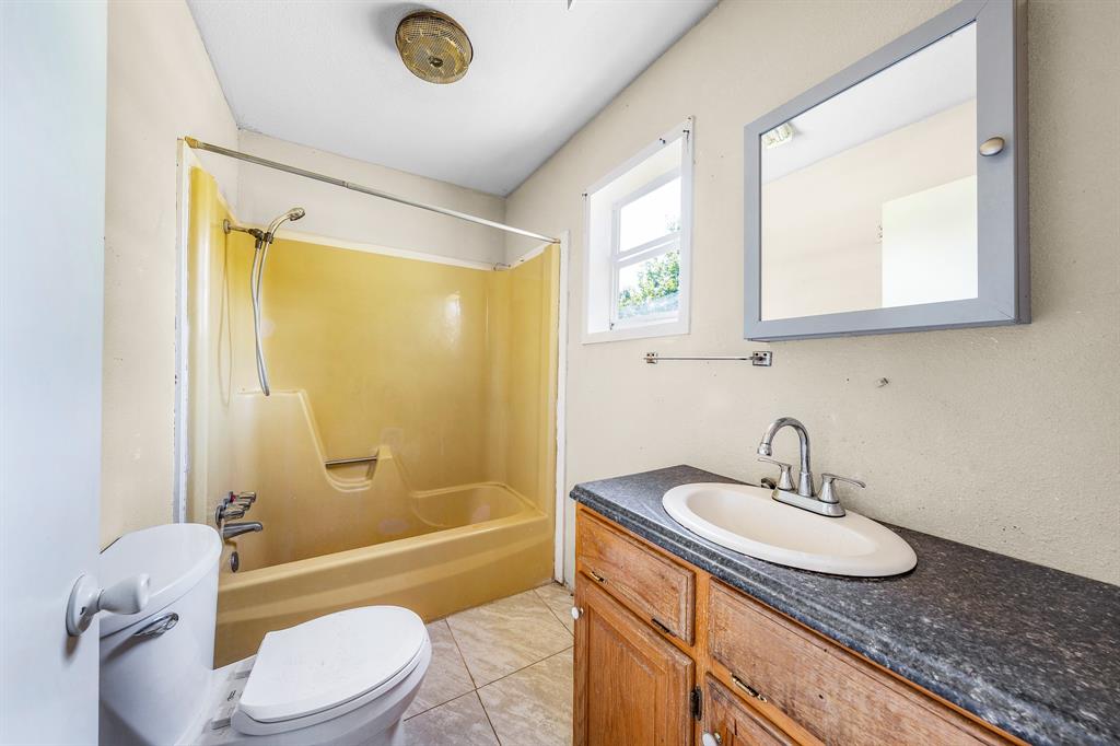 508 Smith Street Como, TX 75431 - Photo 18 of 19