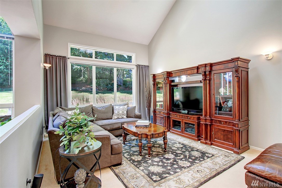 17525 190th Avenue Southeast Renton, WA 98058 - Photo 9 of 25 Gallery Image 9