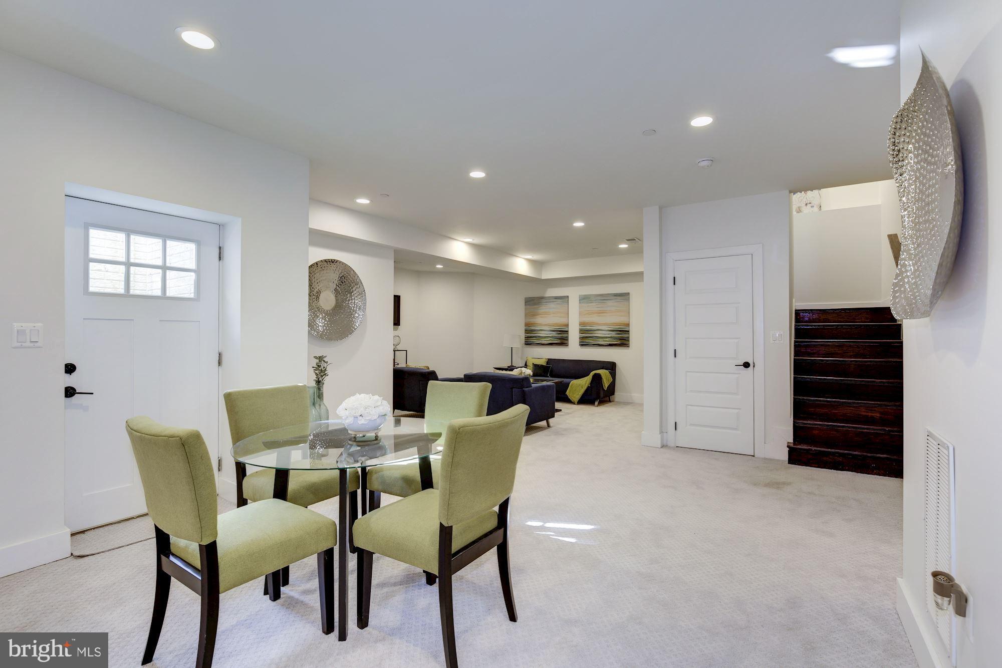 5802 Wilmett Road Bethesda, MD 20817 - Photo 24 of 33