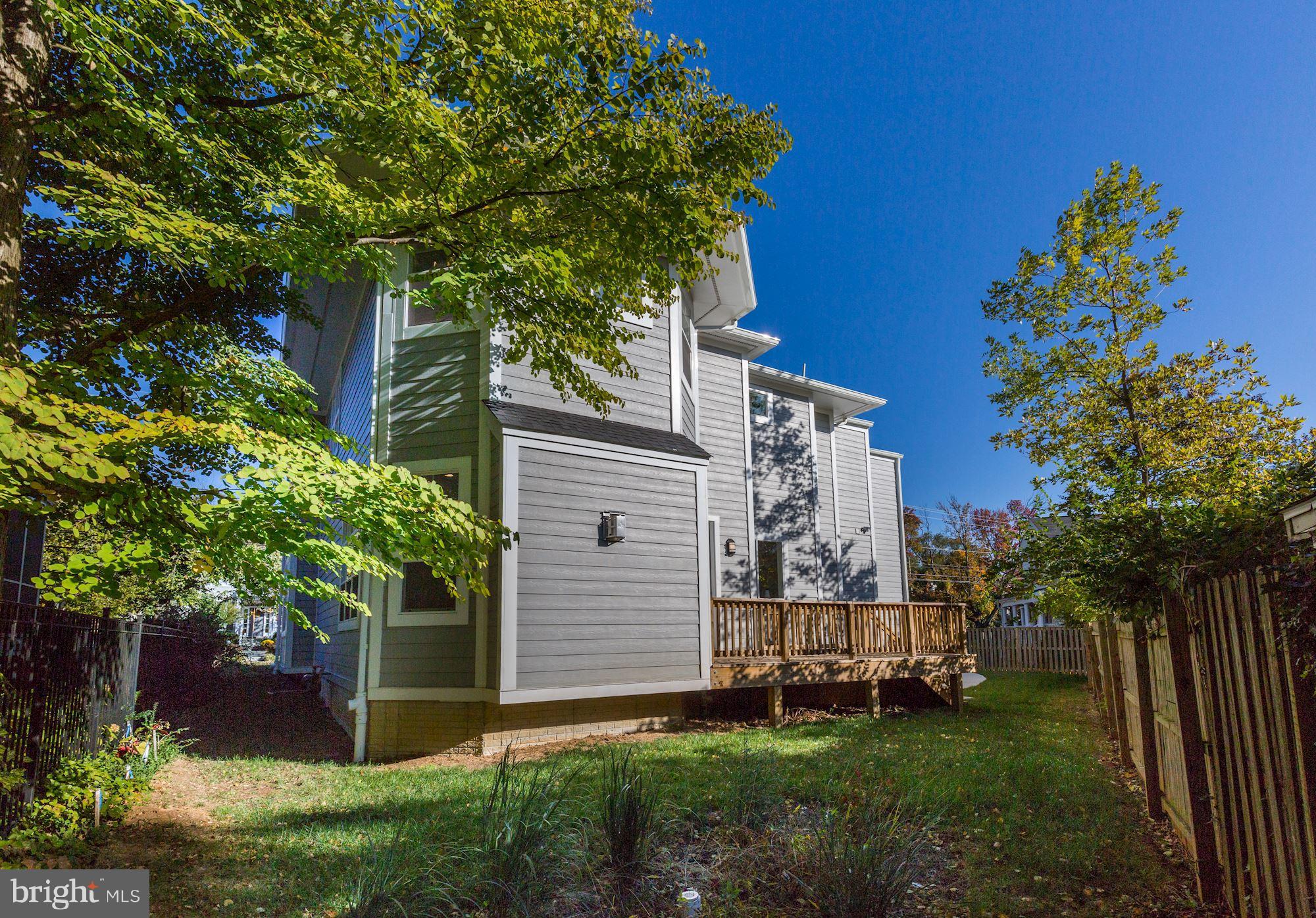 5802 Wilmett Road Bethesda, MD 20817 - Photo 31 of 33