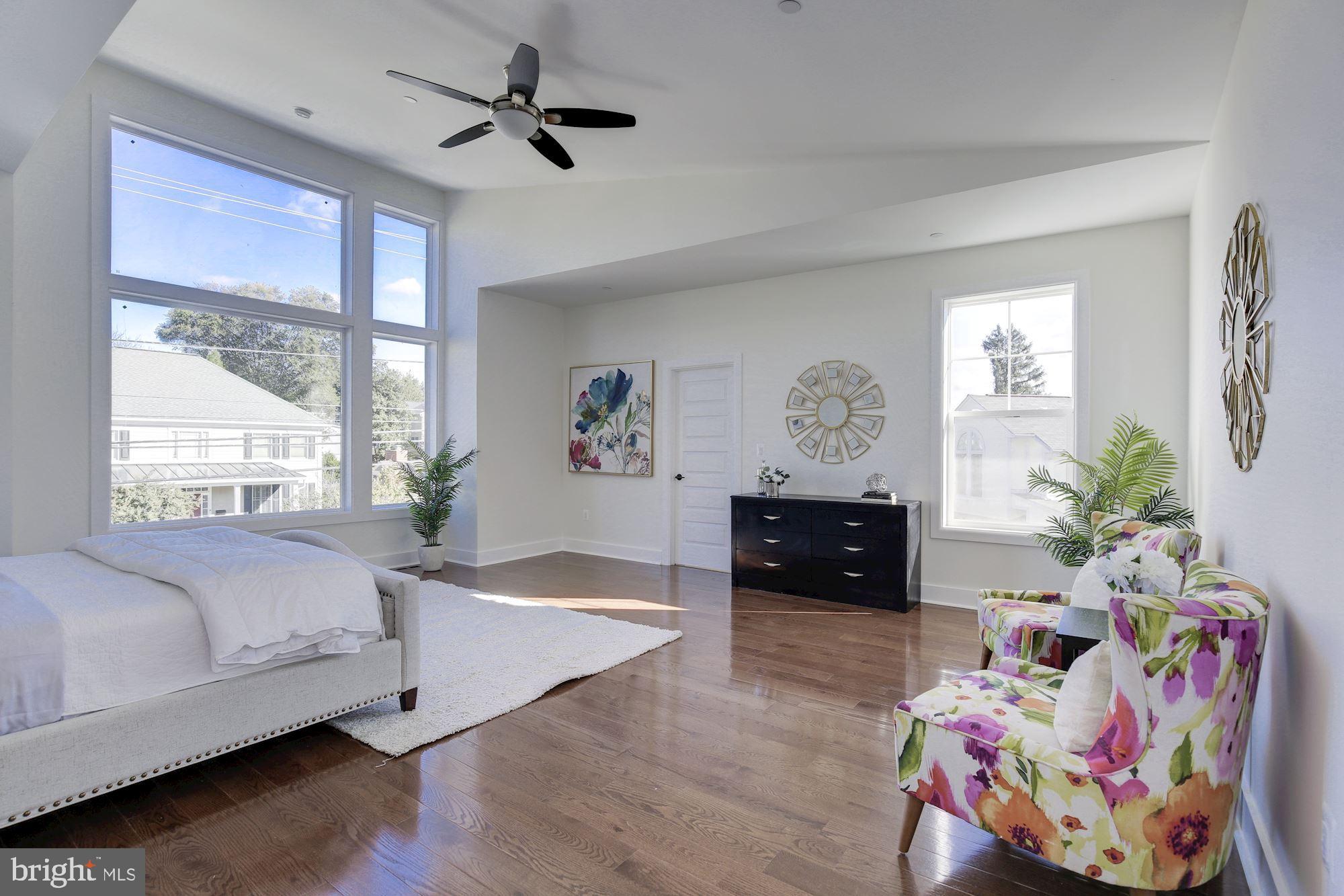 5802 Wilmett Road Bethesda, MD 20817 - Photo 7 of 33