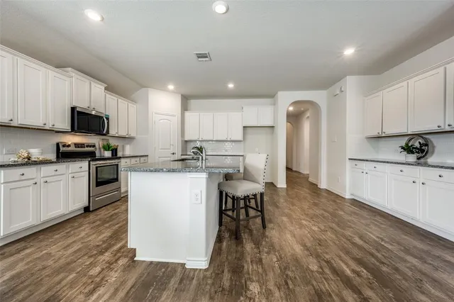 $2,300 | 3108 Dominion Street, Denton, TX 76209