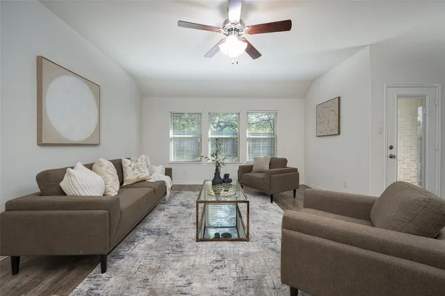 $2,300 | 3108 Dominion Street, Denton, TX 76209