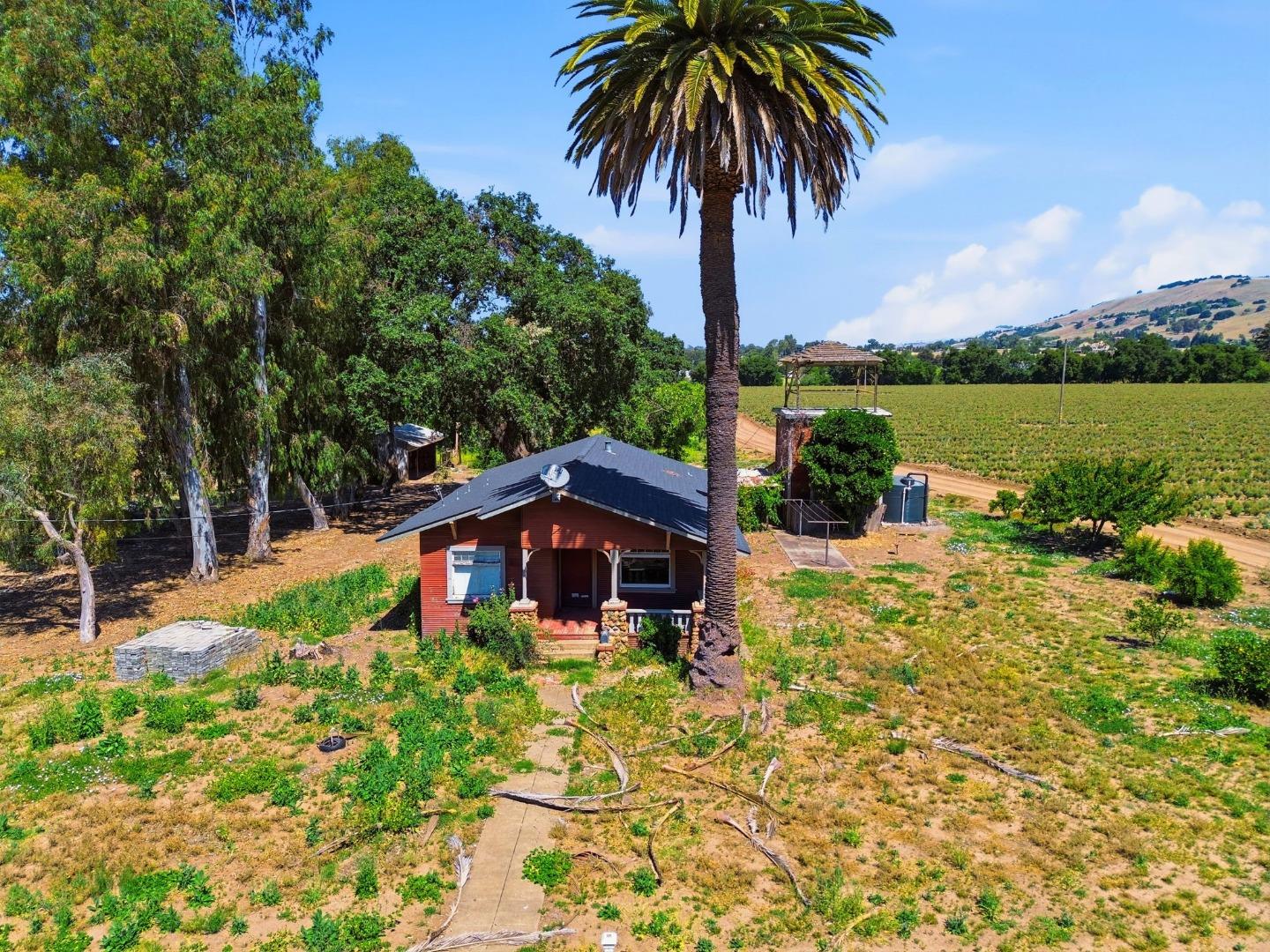 3115 Leavesley Road Gilroy, CA 95020 - Photo 1 of 31