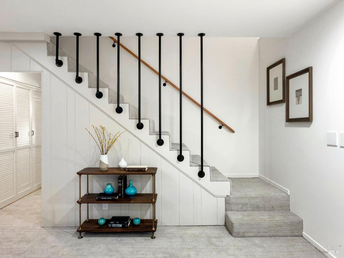 300 Hazel Avenue Mill Valley, CA 94941 - Photo 19 of 50 a view of entryway and hall