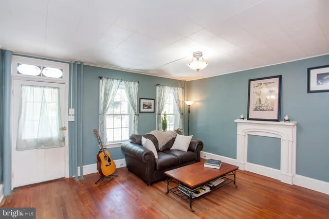 $449,900 | 54 Brunswick Avenue, Lambertville, NJ 08530