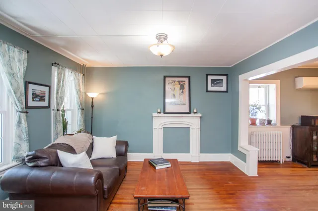 $449,900 | 54 Brunswick Avenue, Lambertville, NJ 08530