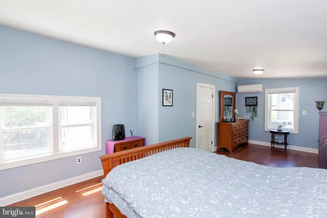 $449,900 | 54 Brunswick Avenue, Lambertville, NJ 08530