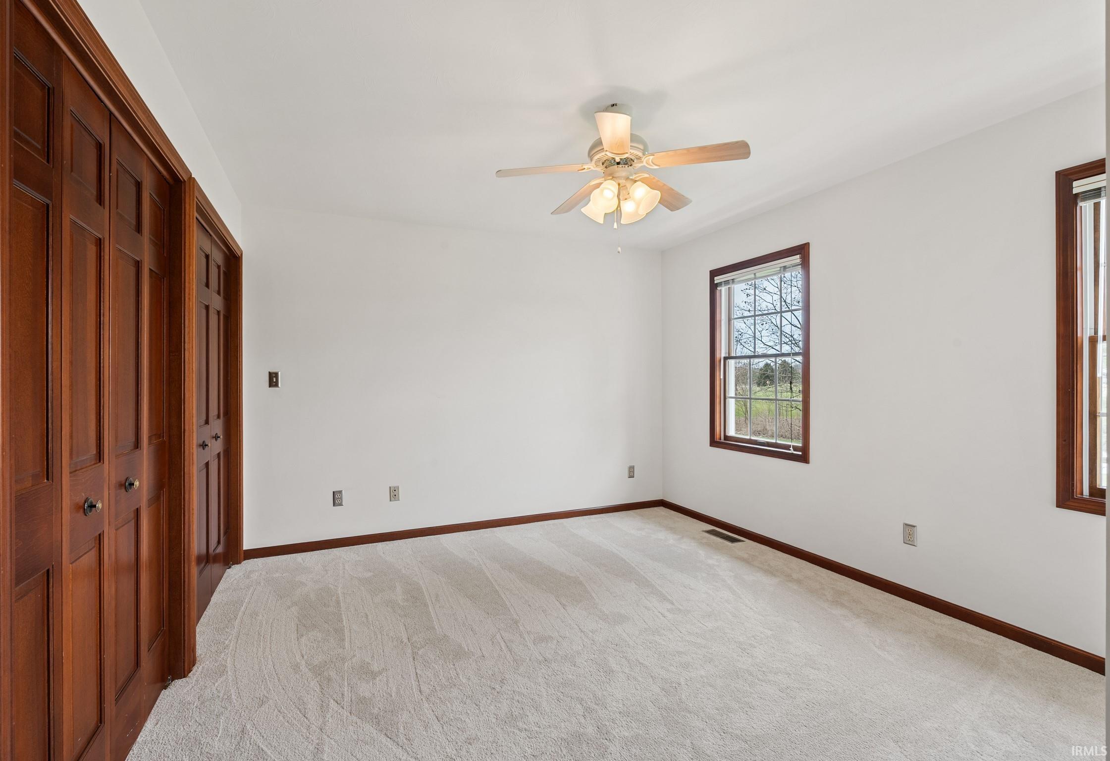 2817 East Prestwick Road Winona Lake, IN 46590 - Photo 31 of 36