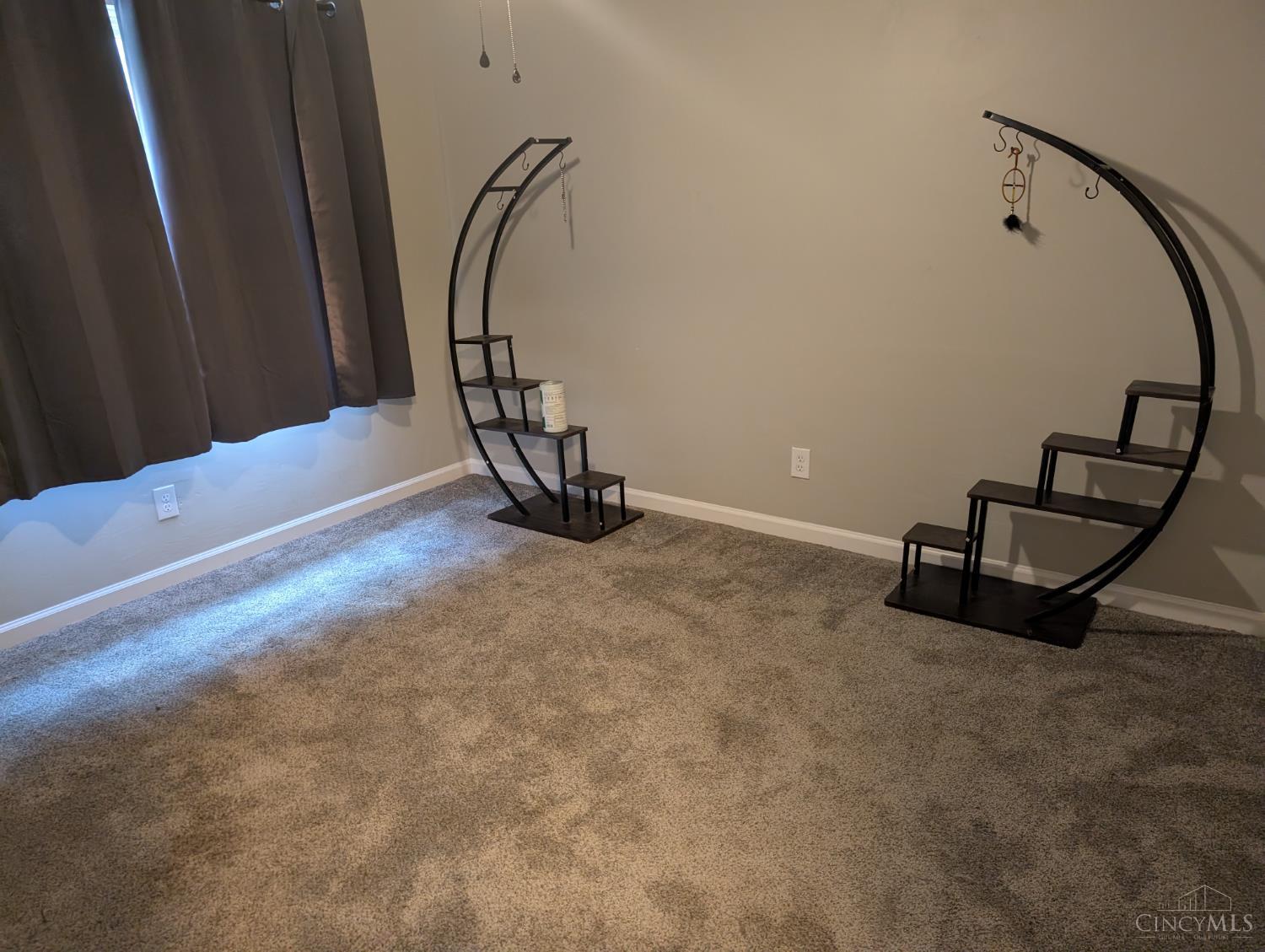 209 Mt Nebo Road Cleves, OH 45002 - Photo 8 of 14 Gallery Image 8