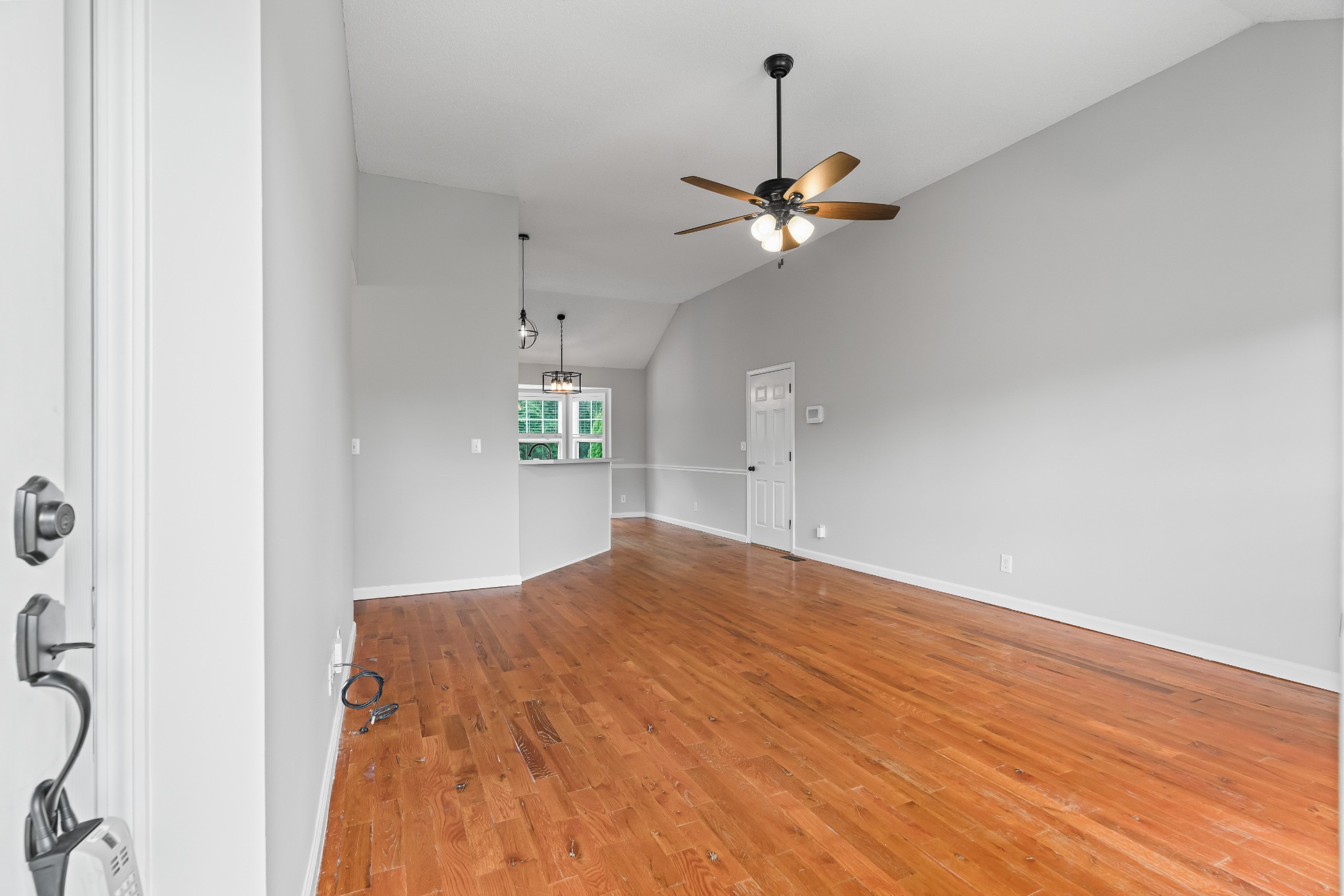 1083 Heatherwood Road Pleasant View, TN 37146 - Photo 5 of 19 Gallery Image 5