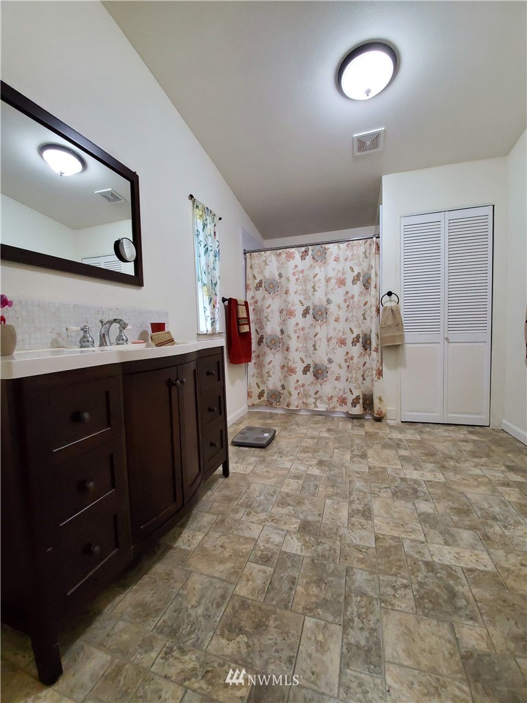 86 Malone Hill Road Elma, WA 98541 - Photo 13 of 23 Gallery Image 13