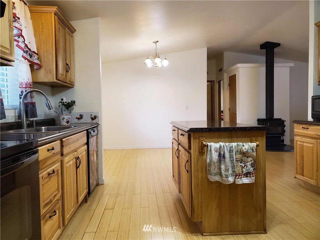 86 Malone Hill Road Elma, WA 98541 - Photo 10 of 23 Gallery Image 10