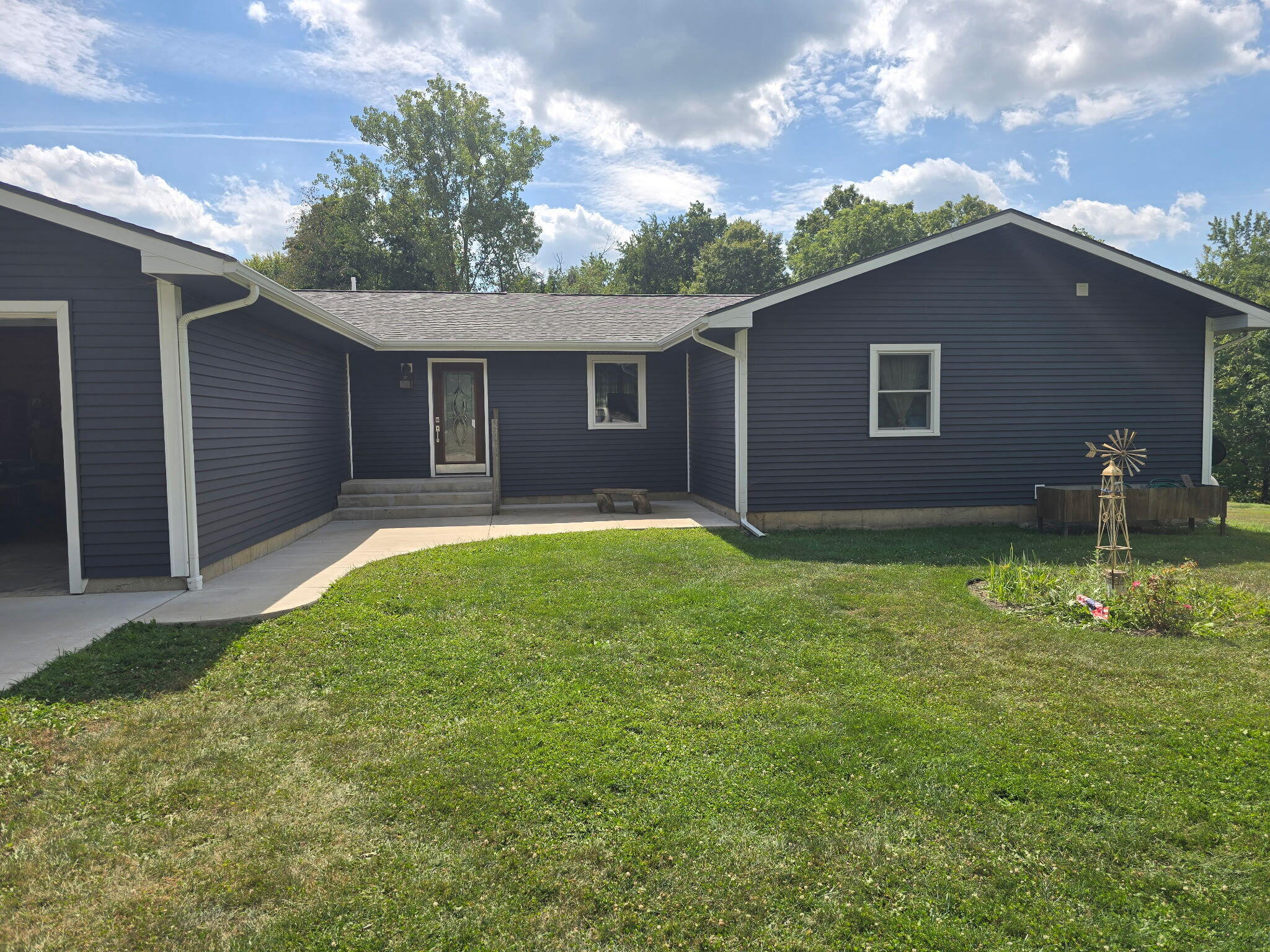 983 Moore Road Quincy, MI 49082 - Photo 2 of 15 Moore 11