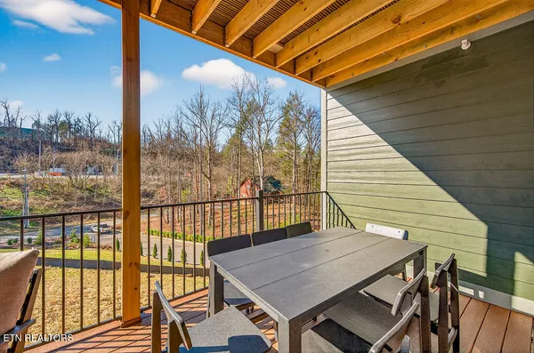 $2,585,000 | 130 Mills Park Road, Unit 9, Gatlinburg, TN 37738