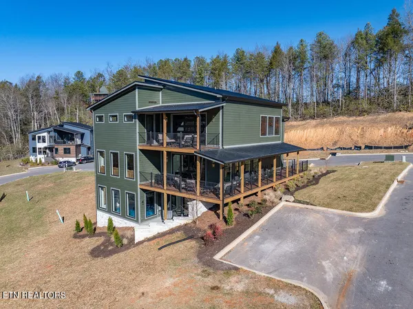 $2,585,000 | 130 Mills Park Road, Unit 9, Gatlinburg, TN 37738