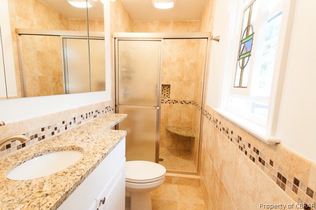 7905 Berkeley Drive Gloucester Point, VA 23062 - Photo 11 of 46