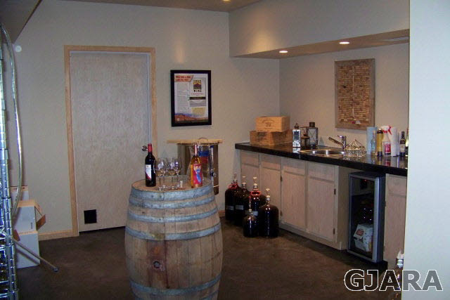 680 39 Road Palisade, CO 81526 - Photo 20 of 32 a kitchen with a sink and cabinets