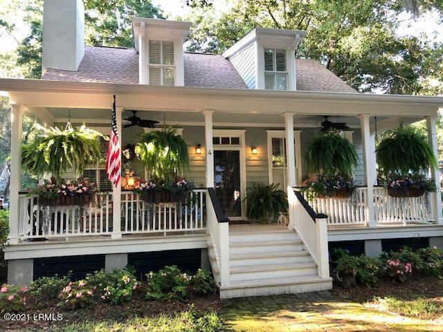 4 Mises Road Beaufort, SC 29907 - Photo 3 of 35 4 Mises Front 1