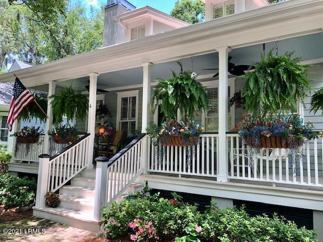 4 Mises Road Beaufort, SC 29907 - Photo 4 of 35 4 Mises Front Porch