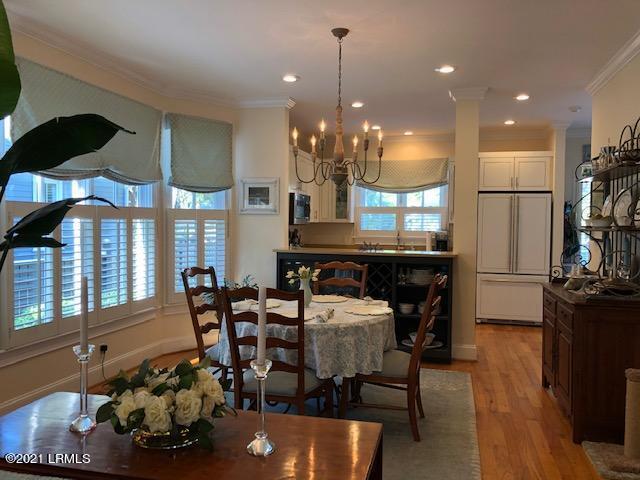 4 Mises Road Beaufort, SC 29907 - Photo 10 of 35 4 Mises Dining Room