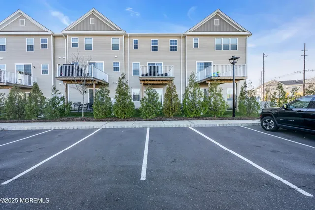 $4,750 | 2002 Evans Lane, Middletown, NJ 07748