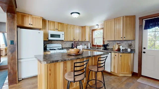 $230,000 | 404 Division Street, Ontario, WI 54651