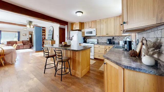 $230,000 | 404 Division Street, Ontario, WI 54651