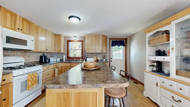 $230,000 | 404 Division Street, Ontario, WI 54651