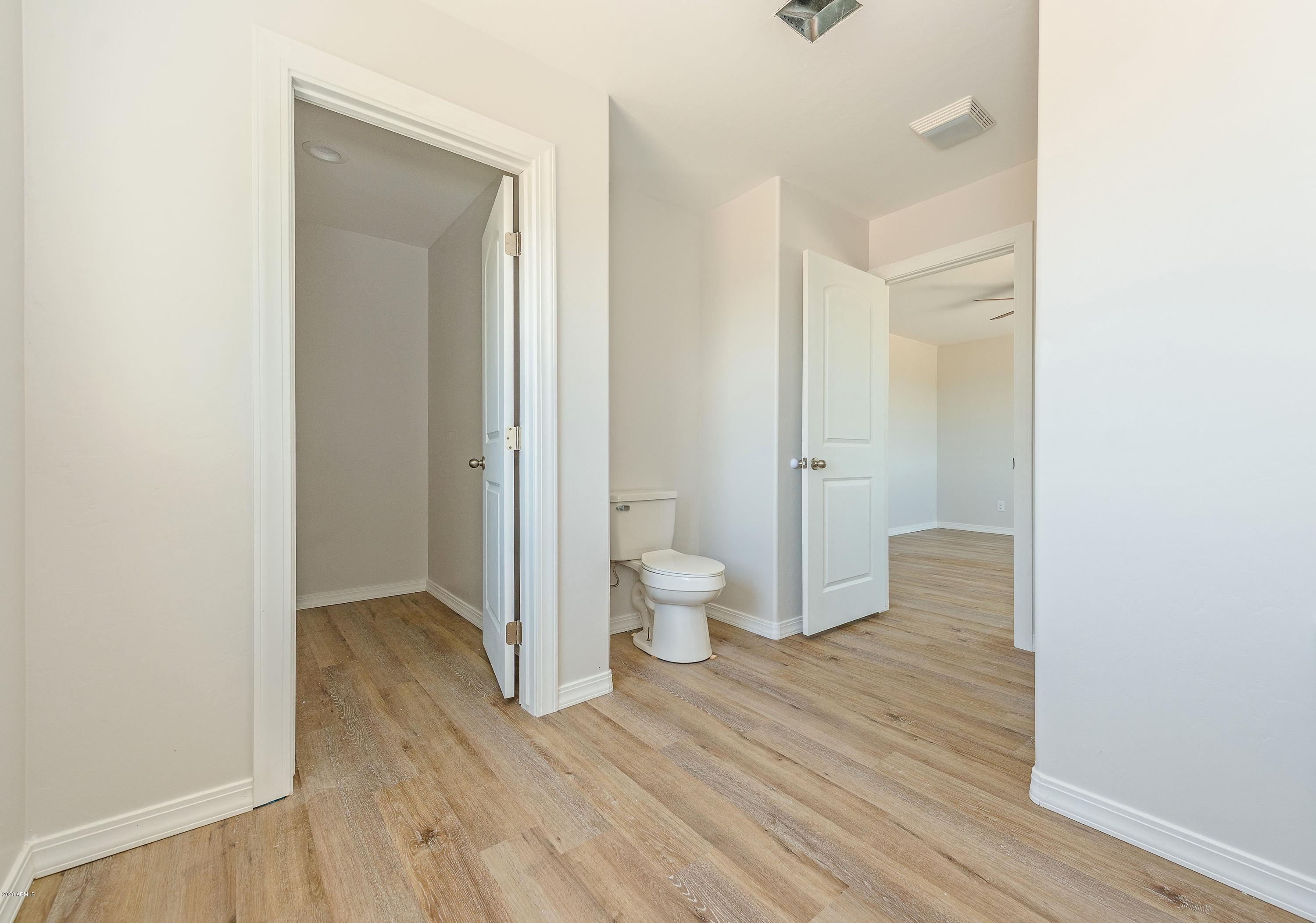 431 East Ahonen Road Paulden, AZ 86334 - Photo 15 of 32 015_Master Bathroom