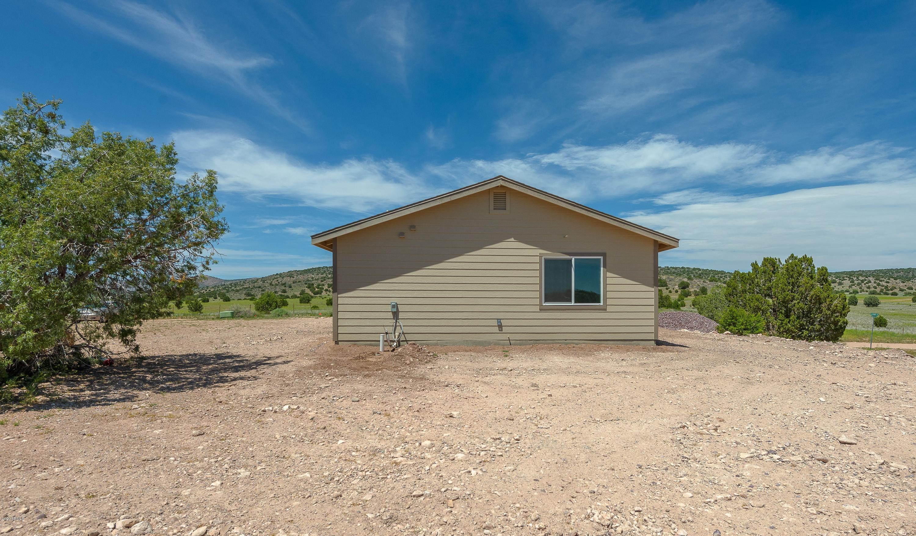 431 East Ahonen Road Paulden, AZ 86334 - Photo 24 of 32 024_Back of Home