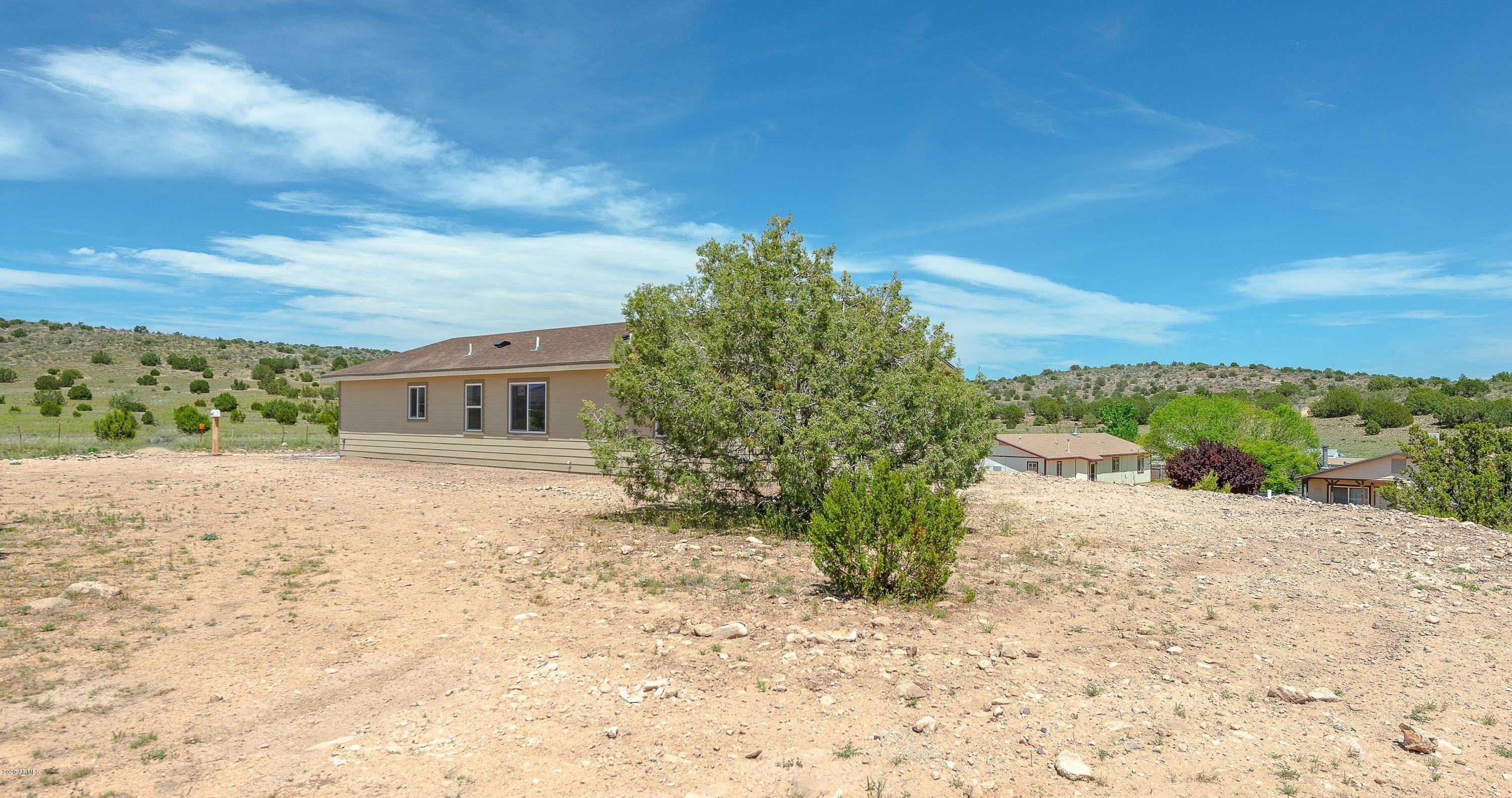 431 East Ahonen Road Paulden, AZ 86334 - Photo 32 of 32 032_Back of Home