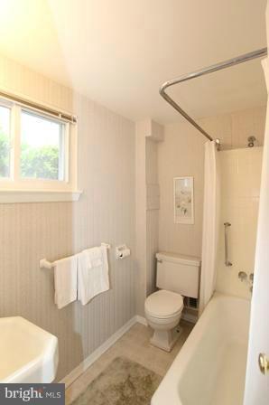 6504 East Halbert Road Bethesda, MD 20817 - Photo 24 of 24 Bath