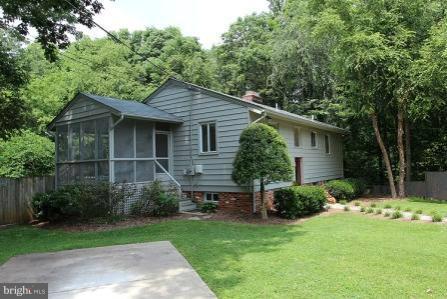 6504 East Halbert Road Bethesda, MD 20817 - Photo 6 of 24 Exterior (Front)