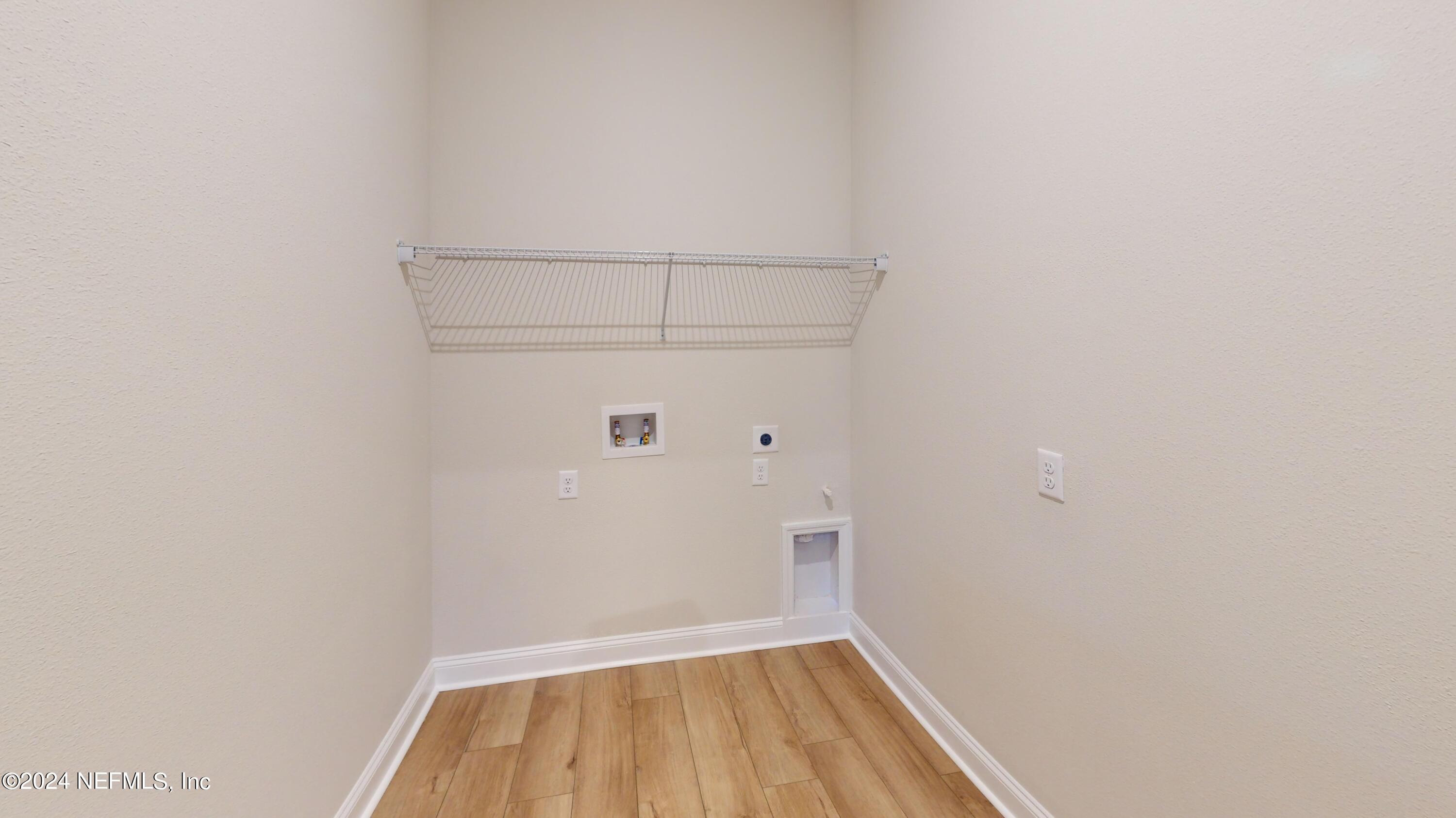 283 Pinellas Way St. Johns, FL 32259 - Photo 9 of 71 a view of a small room