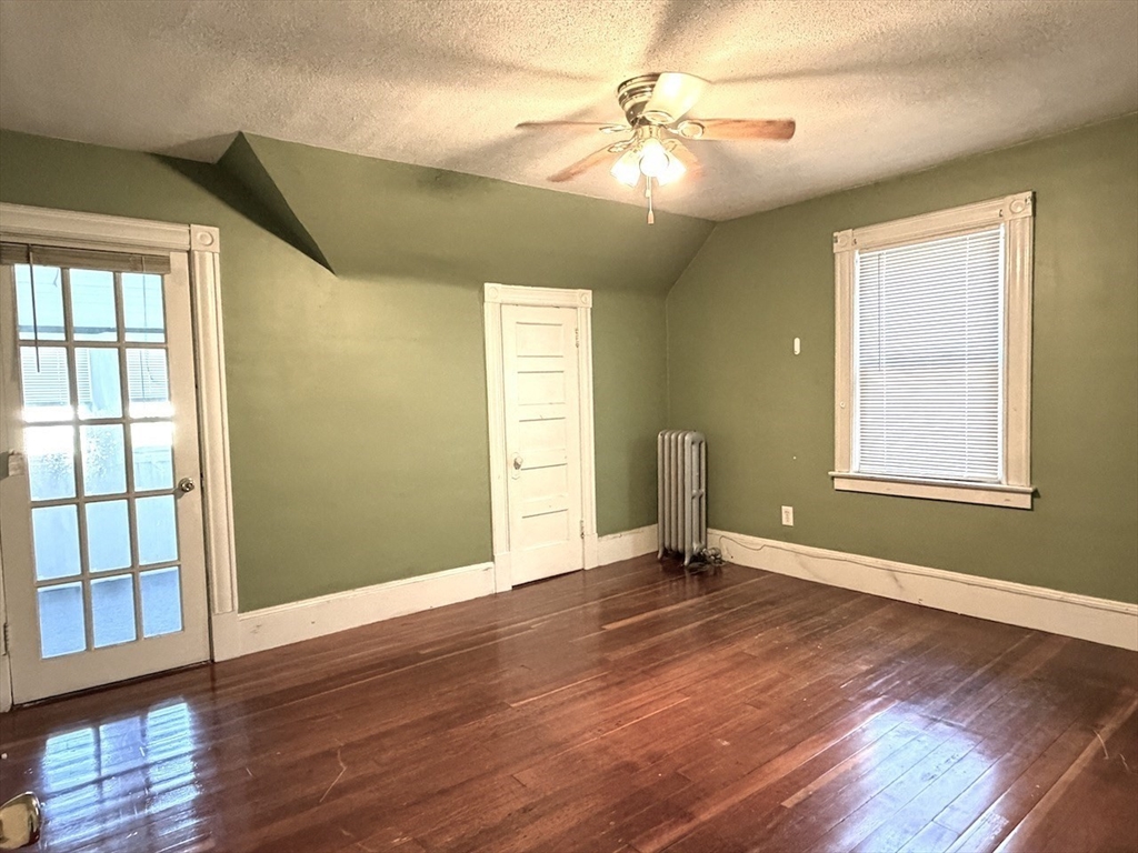 26 Byron Street Springfield, MA 01109 - Photo 26 of 41