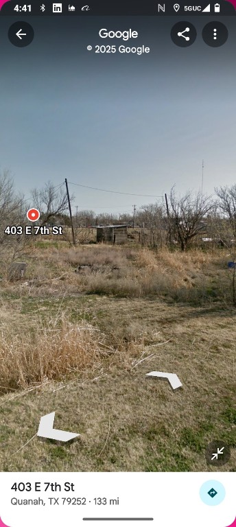 403 East 7th Street Quanah, TX 79252 - Photo 14 of 15 a view of a room