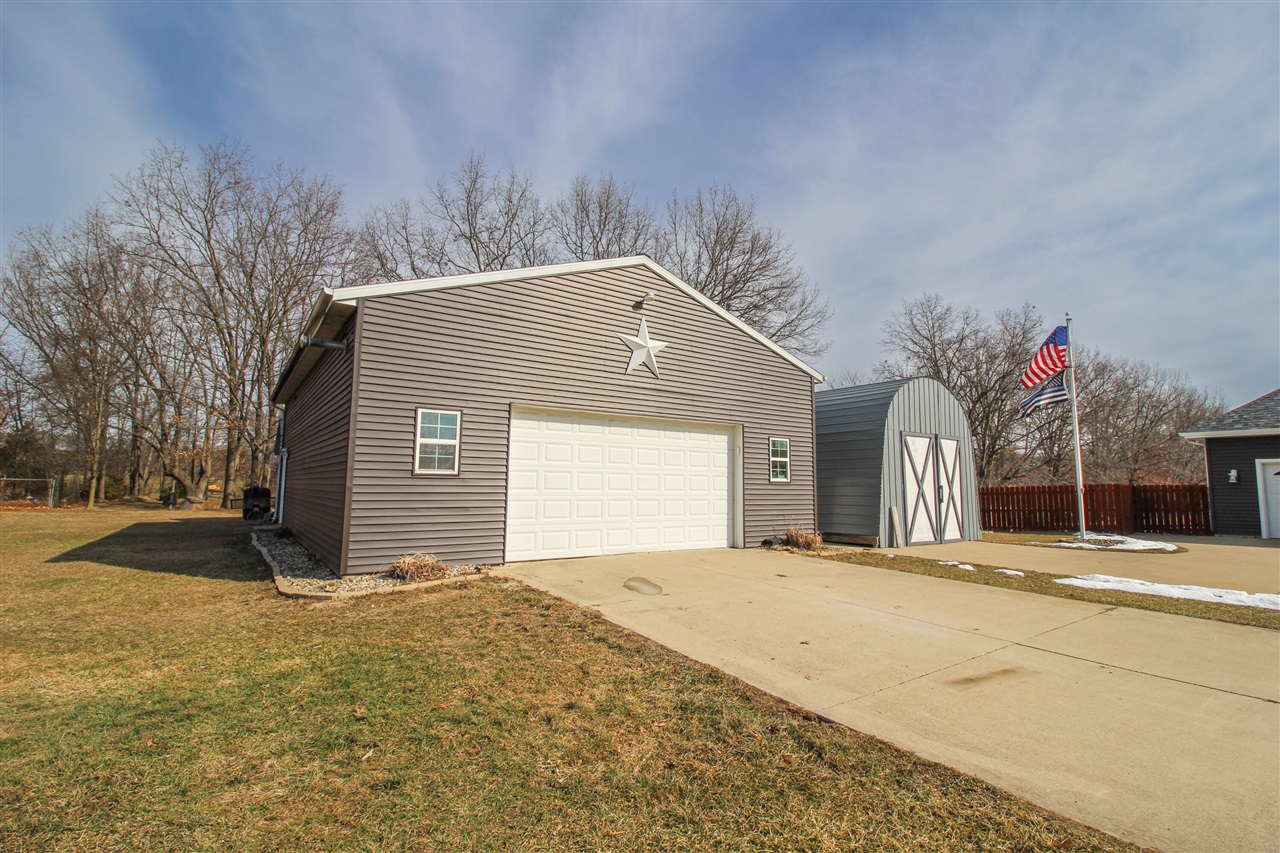 17700 Brad Lane Three Rivers, MI 49093 - Photo 9 of 93