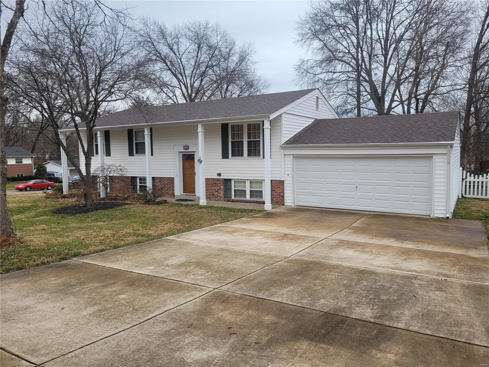 532 Ranch Drive Manchester, MO 63011 - Photo 2 of 2 Gallery Image 2