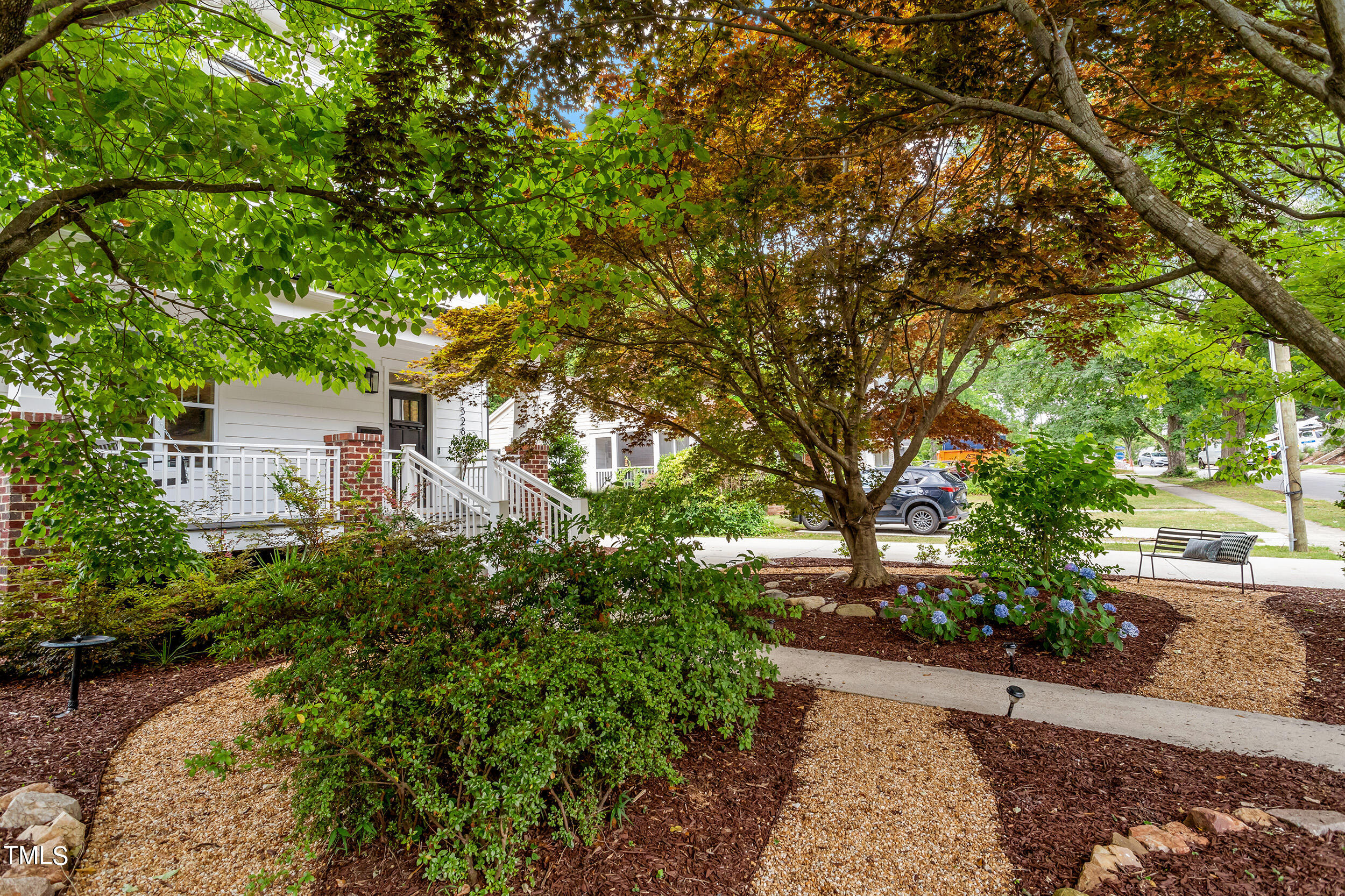 1328 Courtland Drive Raleigh, NC 27604 - Photo 2 of 42 1328 Courtland Drive_06