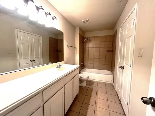$1,945 | 3259 Wexford Drive, Garland, TX 75043