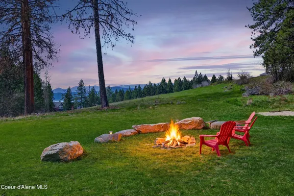 $1,500,000 | 3555 East Fernan Hill Road, Coeur D'Alene, ID 83814