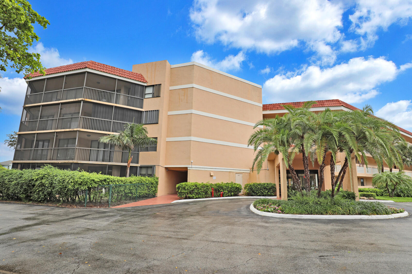 800 Jeffery Street, Unit 201 Boca Raton, FL 33487 - Photo 1 of 50 Exterior Front