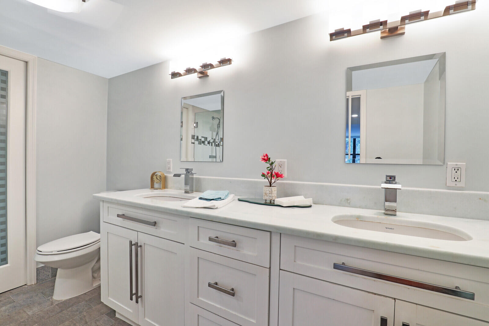 800 Jeffery Street, Unit 201 Boca Raton, FL 33487 - Photo 22 of 50 Renovated Master Bath